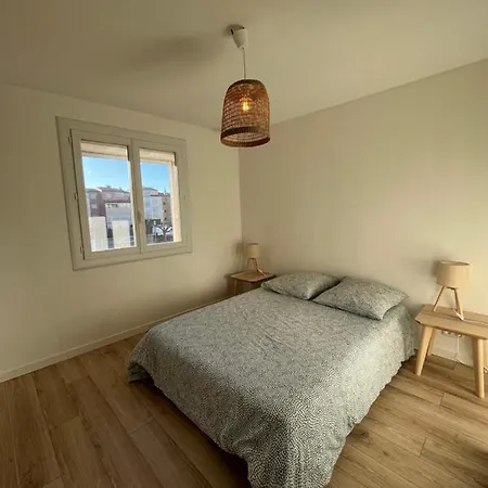 Apartment Cap